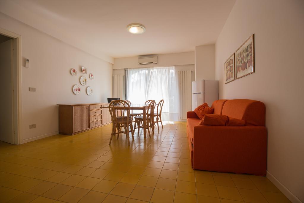 קאורלה Residence Selenis מראה חיצוני תמונה